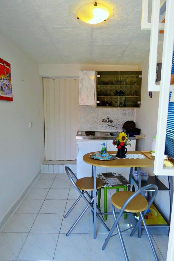 Apartmani Kate Τρογκίρ Εξωτερικό φωτογραφία
