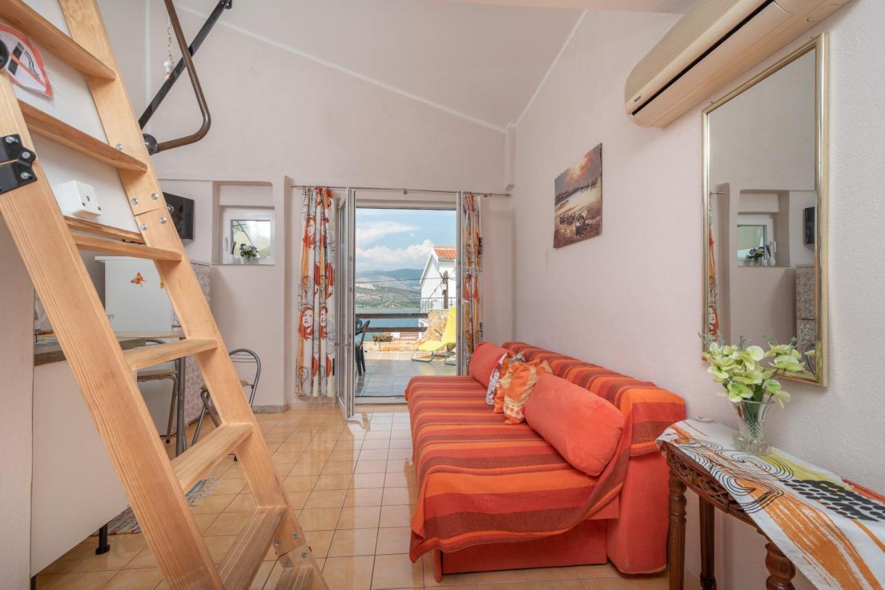 Apartmani Kate Τρογκίρ Εξωτερικό φωτογραφία
