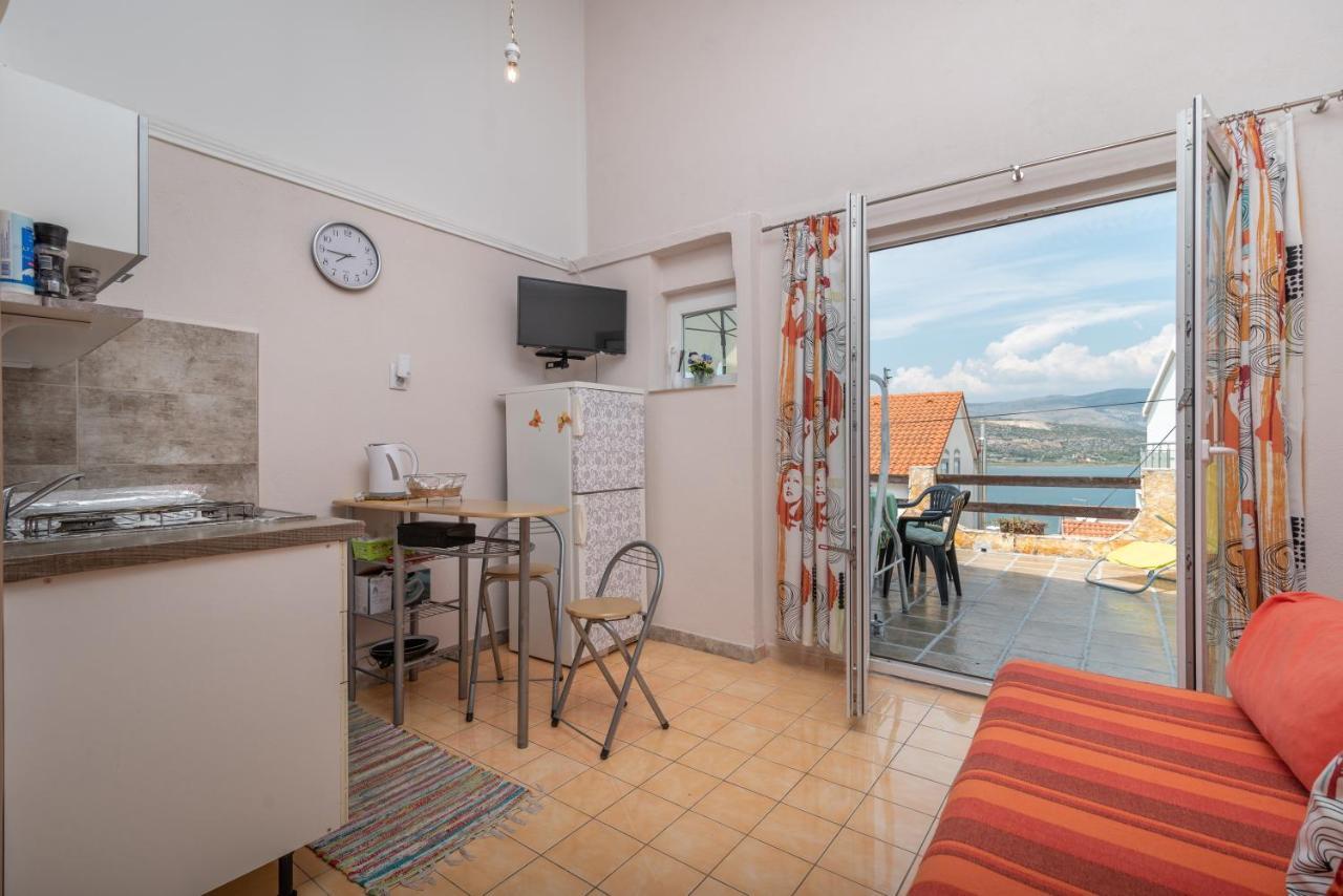 Apartmani Kate Τρογκίρ Εξωτερικό φωτογραφία