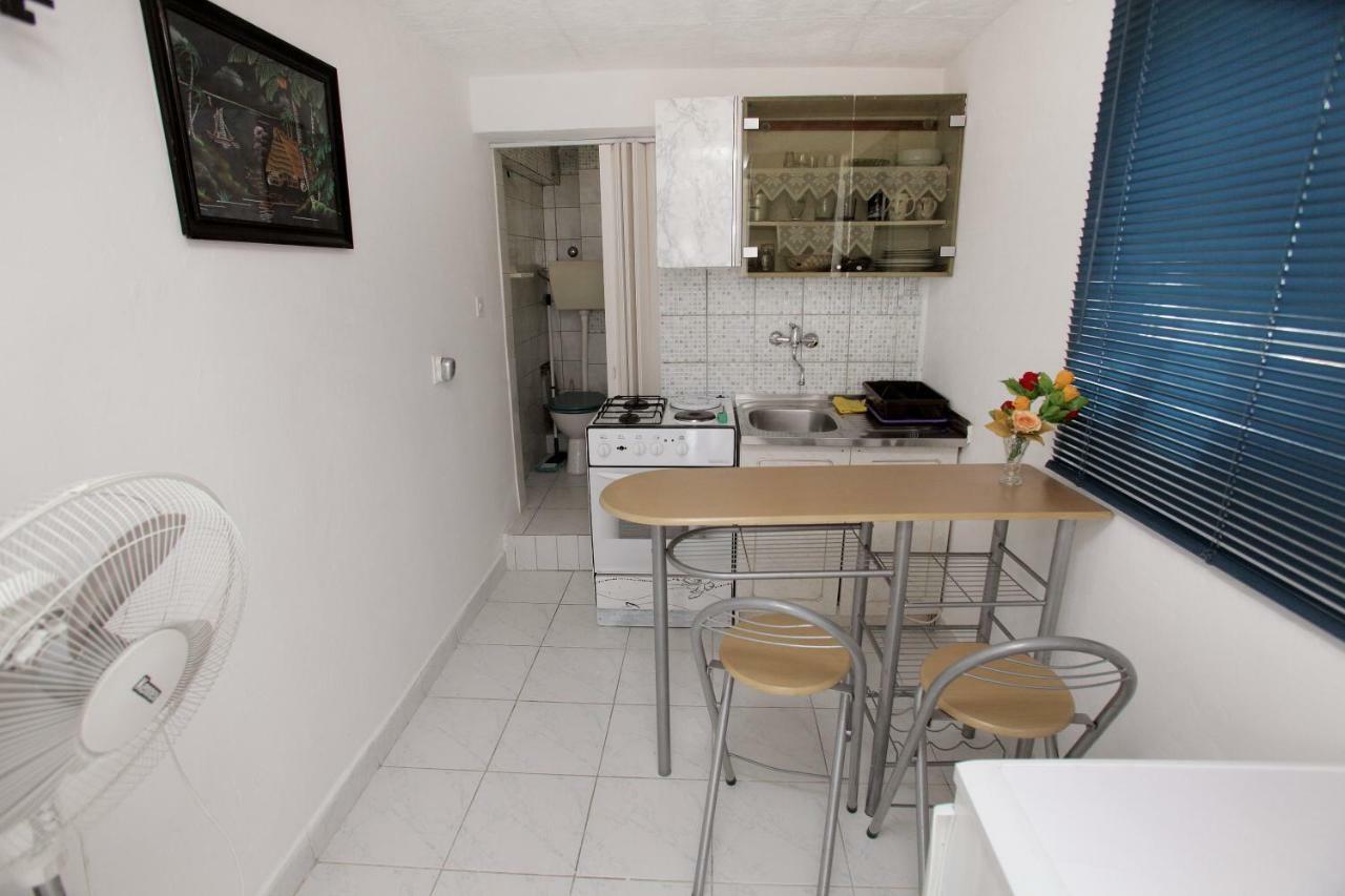 Apartmani Kate Τρογκίρ Εξωτερικό φωτογραφία