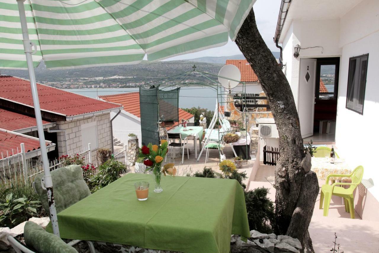 Apartmani Kate Τρογκίρ Εξωτερικό φωτογραφία
