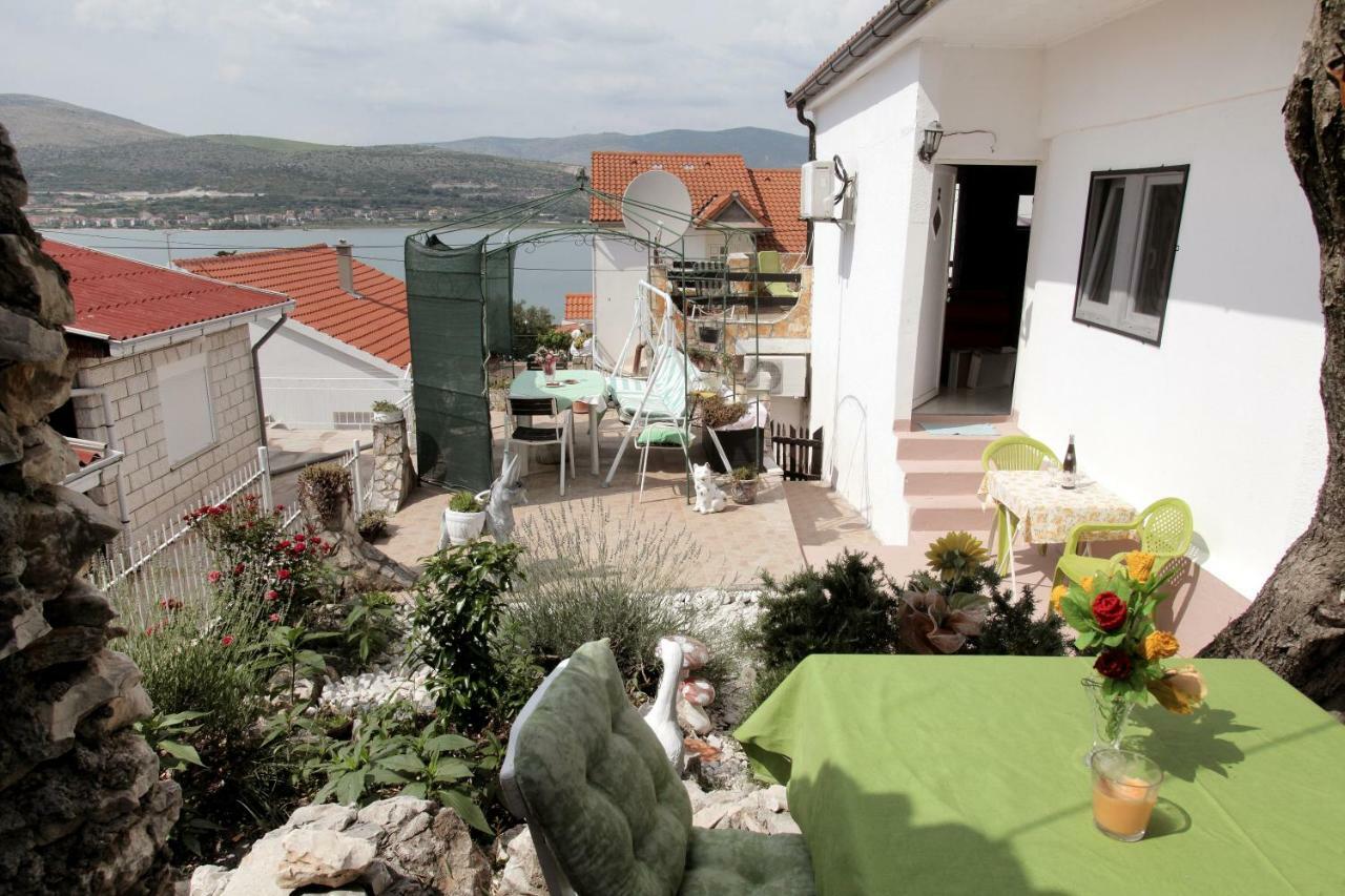 Apartmani Kate Τρογκίρ Εξωτερικό φωτογραφία