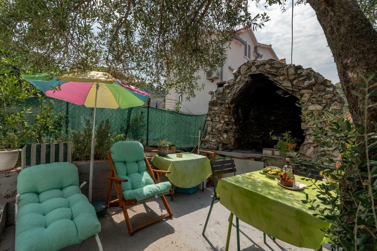 Apartmani Kate Τρογκίρ Εξωτερικό φωτογραφία